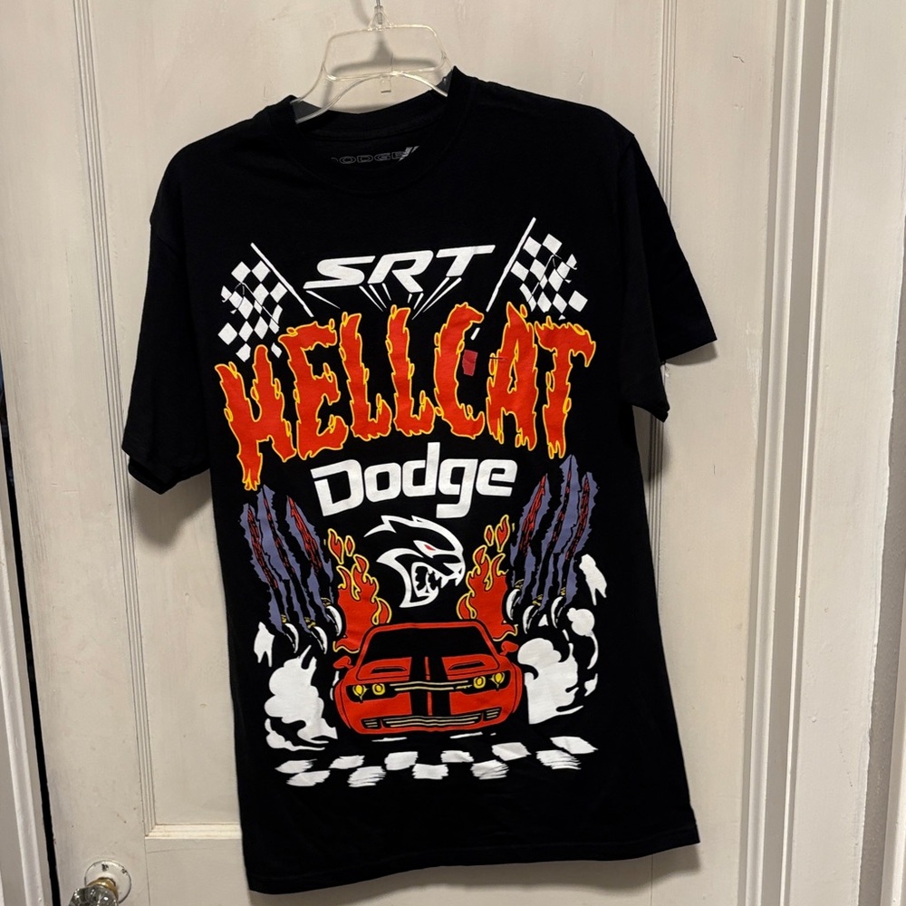 Black SRT Dodge Hellcat Graphic T-Shirt New Without Tags Medium